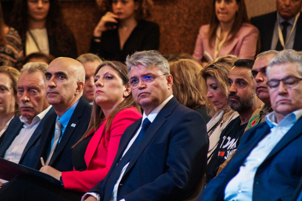 Κωνσταντοπούλου και Νατσιός βρήκαν τον «δάσκαλό τους» τον Άδωνι