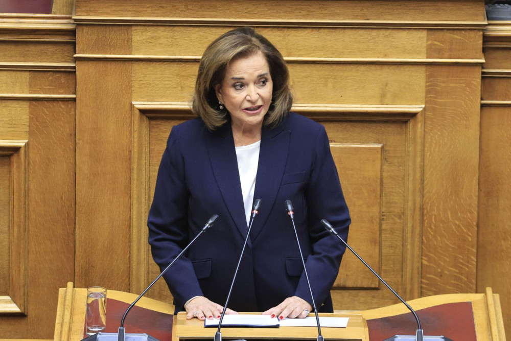 Ντόρα Μπακογιάννη: «Ο Τσίπρας μπούχτισε και θέλει να κάνει αρχηγικό κόμμα» (video)