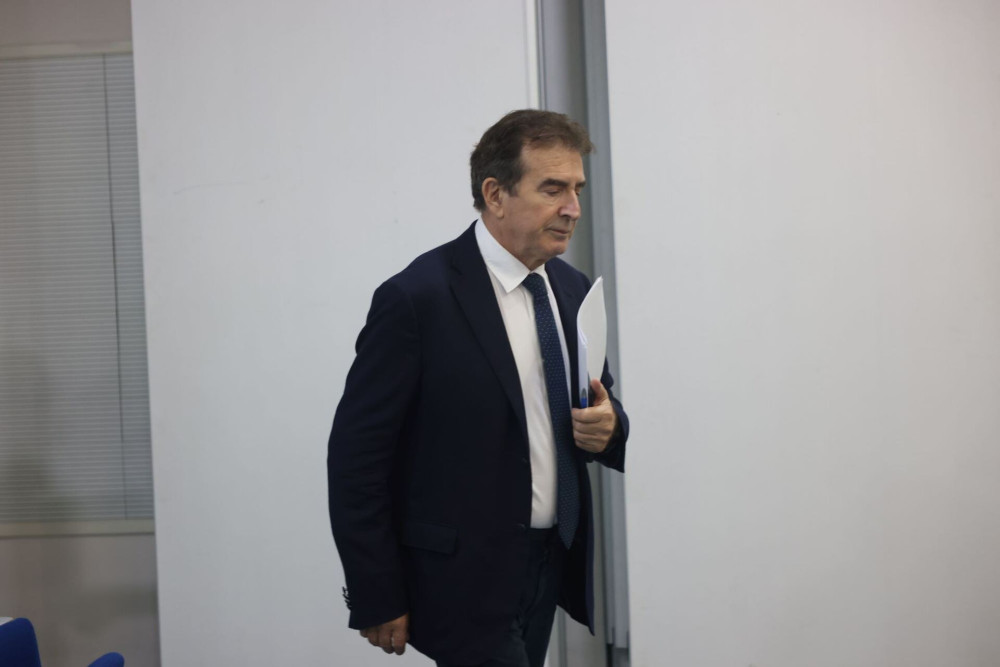 Χρυσοχοΐδης για ενδοοικογενειακή βία: Αυξάνονται οι καταγγελίες - Ο ρόλος της Αστυνομίας (video)