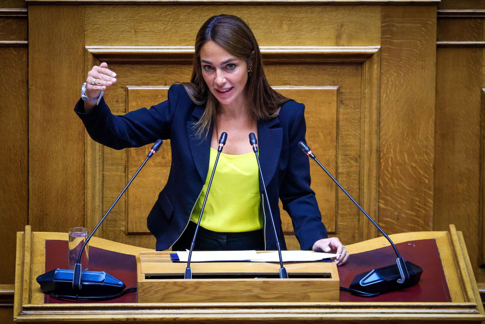 Μιχαηλίδου: «Η φροντίδα της μητέρας και του παιδιού αφορά το μέλλον της κοινωνίας μας»