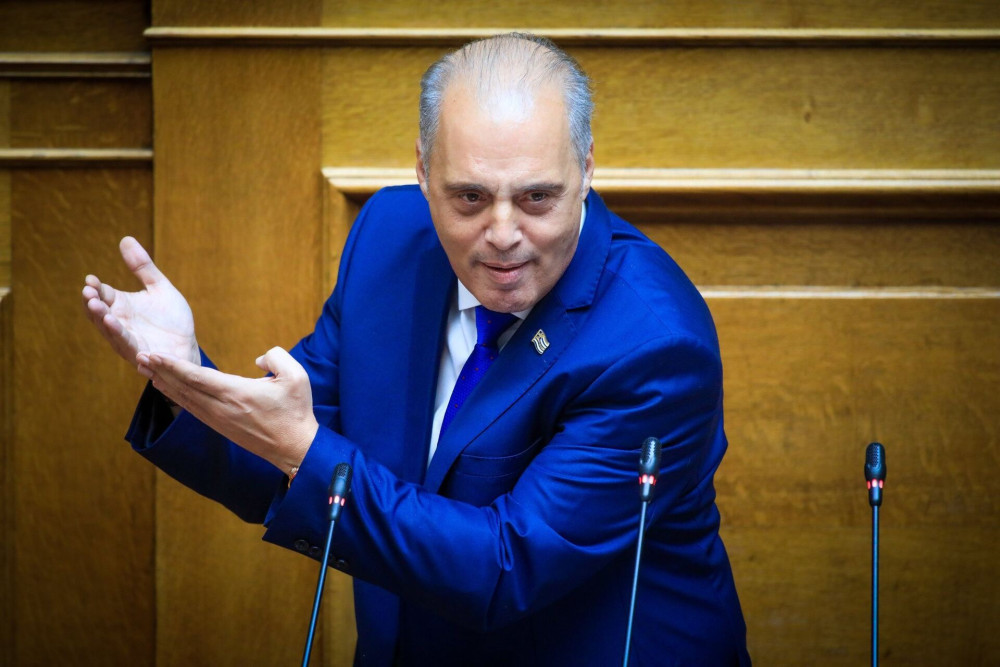 Βελόπουλος: ο αυτοαποκαλούμενος «υπερπατριώτης» του λαϊκισμού
