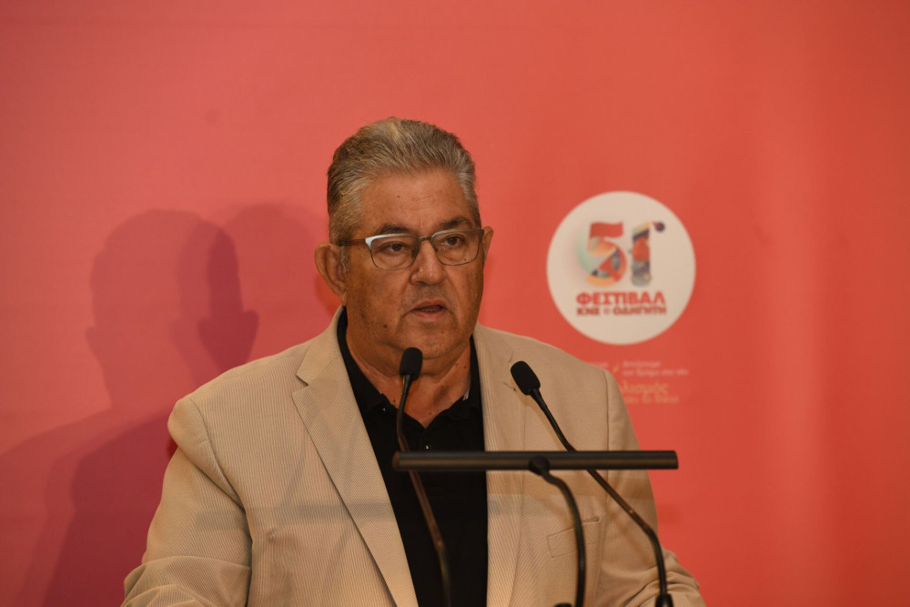 ΚΚΕ: κομματική φιέστα πάνω στις στάχτες της Δυτικής Ελλάδας