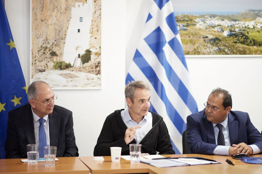 Μητσοτάκης από την Αμοργό: 50% μείωση ΕΝΦΙΑ το 2026 - πλήρης κατάργηση από το 2027 (photos)