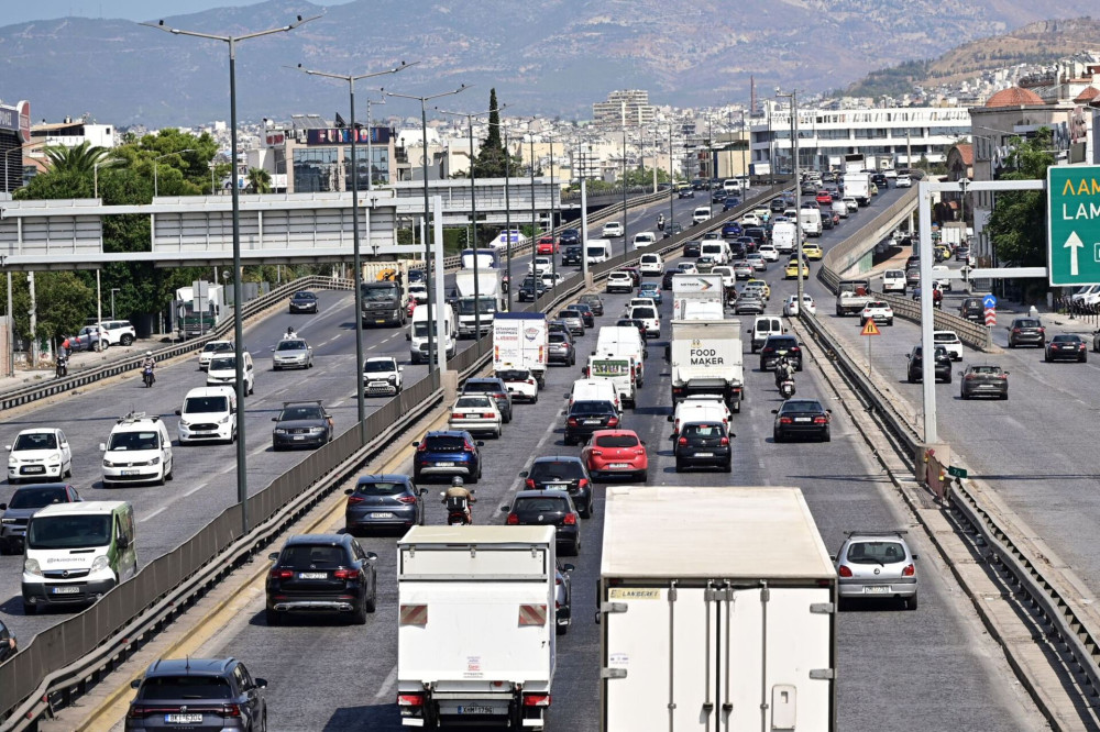 Δήμος Αθηναίων: επιστροφή αδειών οδήγησης για το Πάσχα