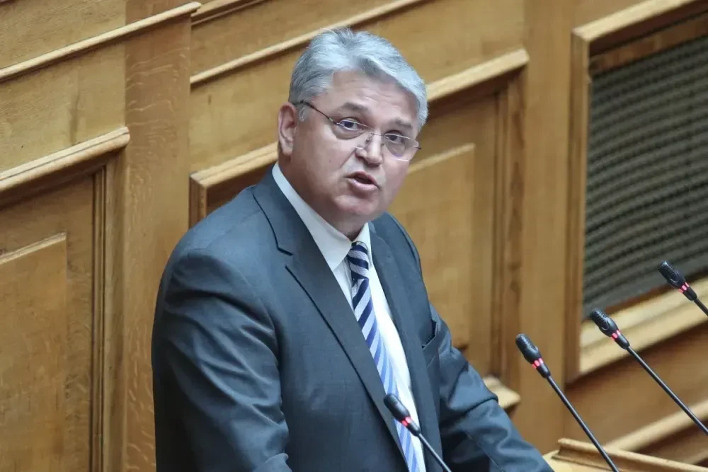 Νέες φουρτούνες στη Νίκη: υπό διαγραφή ακόμη ένας βουλευτής