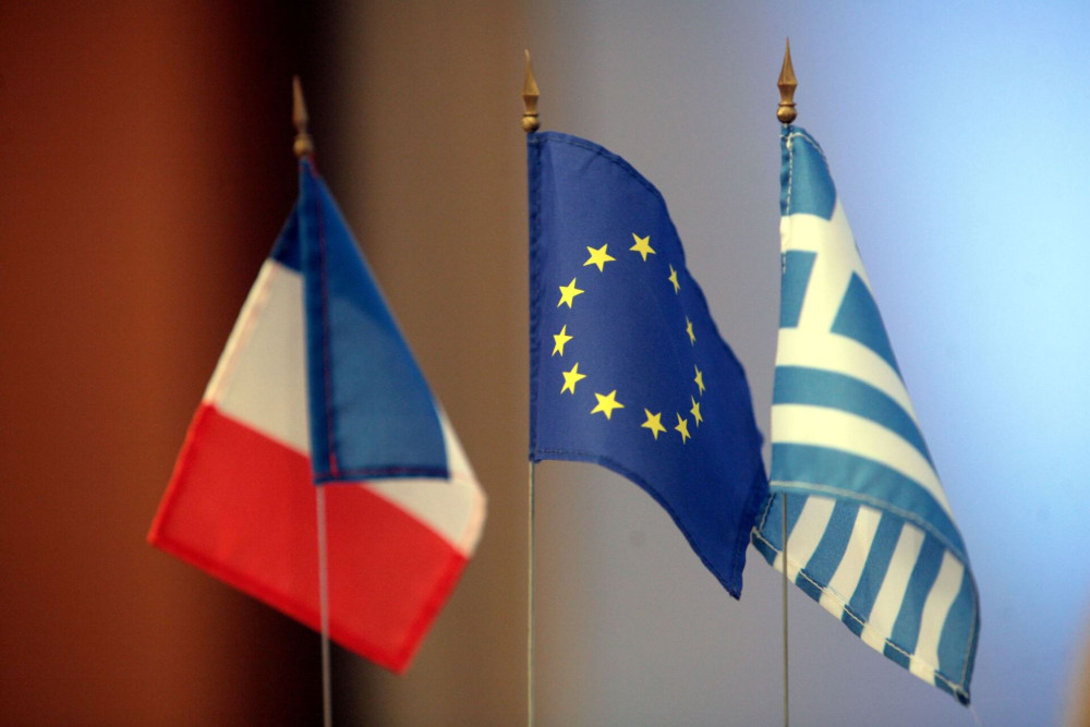 Πώς και γιατί κατέληξε η Ελλάδα να δανείζεται με χαμηλότερο κόστος από τη Γαλλία;