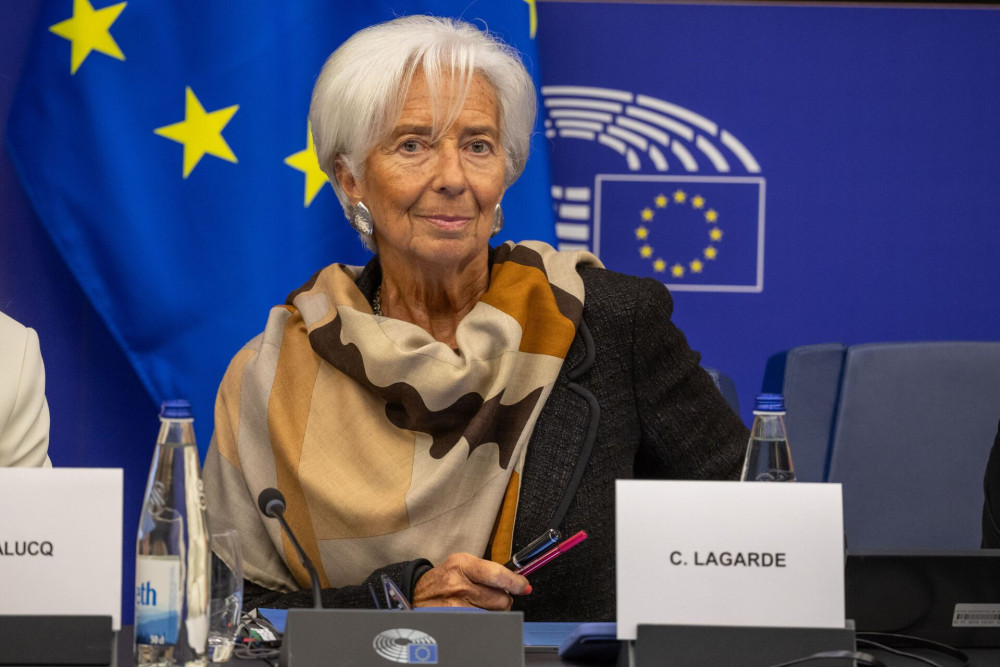 Λαγκάρντ: Διαψεύδει τις φήμες ότι θα είναι υποψήφια πρόεδρος της Γαλλίας - «Πρέπει να είσαι λίγο τρελός για να το θέλεις»