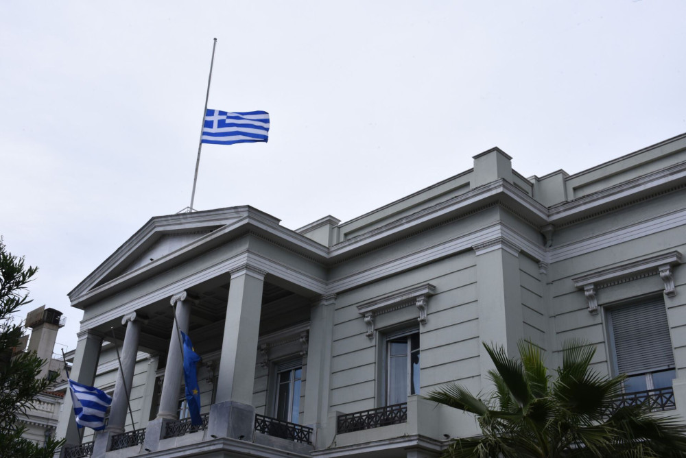 ΥΠΕΞ για την Ημέρα Μνήμης των Εβραίων Θυμάτων του Ολοκαυτώματος: Χρέος να μάθουν οι νεότερες γενιές