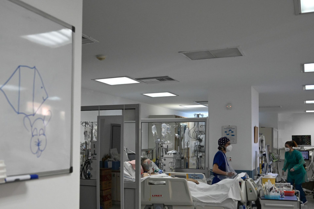 15χρονος έπαθε καρδιακή ανακοπή σε γυμναστήριο - Νοσηλεύεται διασωληνωμένος στη ΜΕΘ