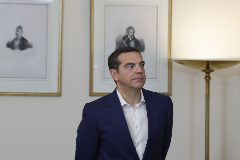 Ο κυνικός Τσίπρας και οι «γάιδαροι» της Αριστεράς με λόγια Βουλαρίνου (video)