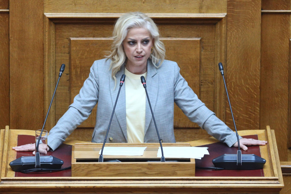 Η Ραλλία Χρηστίδου βλέπει στημένα αφηγήματα της εξουσίας για την επίθεση στον Βορίδη