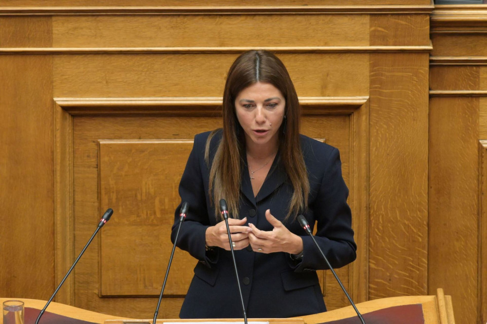 Βουλή: ψηφίστηκε το νομοσχέδιο για τη σύσταση Ακαδημιών Επαγγελματικής Κατάρτισης