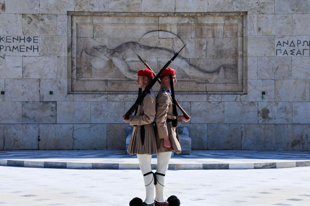 Ο Άγνωστος Στρατιώτης: η διαχρονική ιστορία ενός εθνικού μνημείου