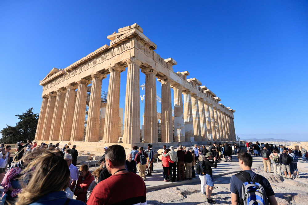 Προϋπολογισμός 2026: μέτρα ανακούφισης από Νοέμβριο για τη μεσαία τάξη - ποιοι ωφελούνται