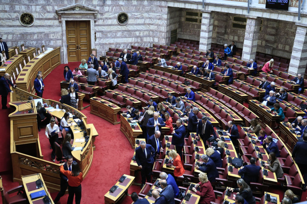 Εργασιακό νομοσχέδιο: ολοκληρώθηκε η ονομαστική ψηφοφορία στη Βουλή