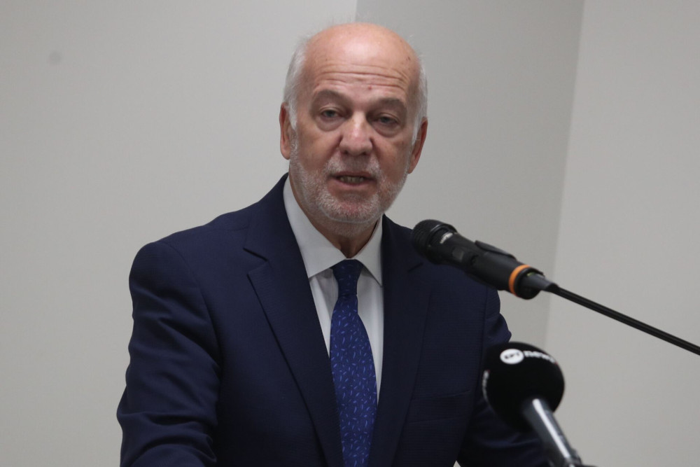 Φλωρίδης: «Η τροπολογία στοχεύει στην προστασία του Μνημείου του Αγνώστου Στρατιώτη»