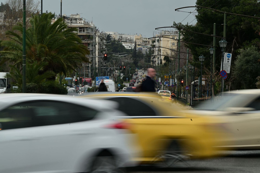 Τροχαία Αττικής: Ακυρώθηκαν αυτοσχέδιοι αγώνες - Πάνω από οδικές 3.200 παραβάσεις και συλλήψεις
