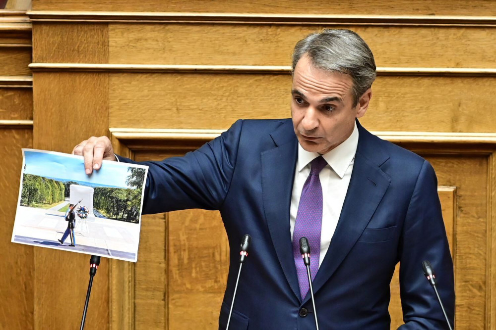 Μητσοτάκης: Οι οπαδοί των ξυλολίων θέλουν να αναστήσουν τις θεωρίες τους