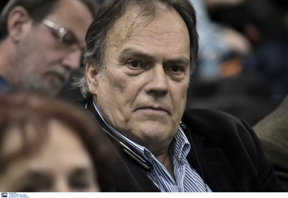 Το «ONE» καταγγέλλει λεκτική επίθεση από τον Νεφελούδη του ΣΥΡΙΖΑ στον δημοσιογράφο Σταμάτη Ζαχαρό