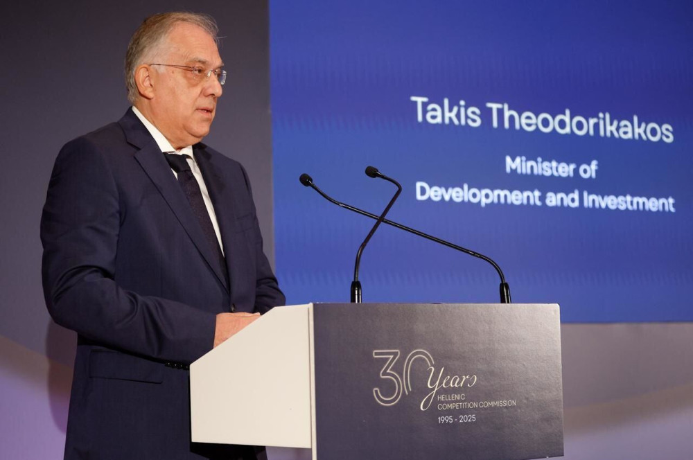 Θεοδωρικάκος: Παραγωγική οικονομία και μειώσεις φόρων για καλύτερους μισθούς