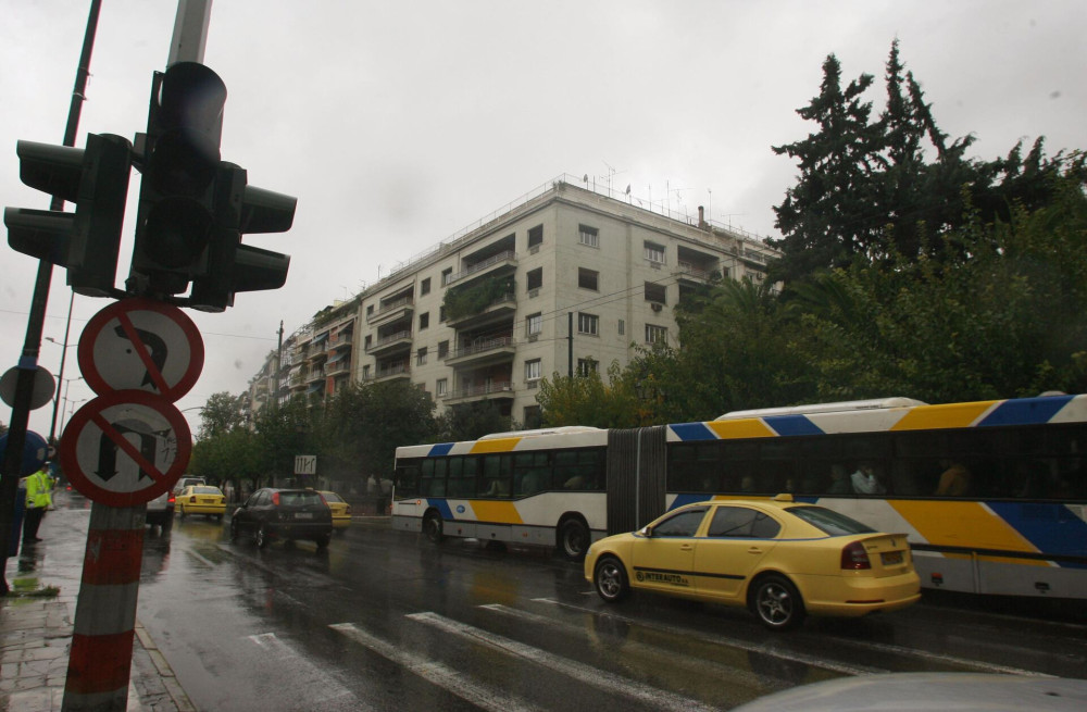 Κύπρος: μικρή αλλαγή με μεγάλα μηνύματα - Γυναικείες φιγούρες στα φανάρια