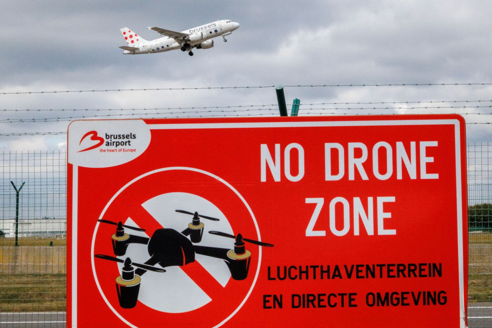 Συναγερμός στο Βέλγιο: drone προκάλεσε το κλείσιμο του αεροδρομίου των Βρυξελλών