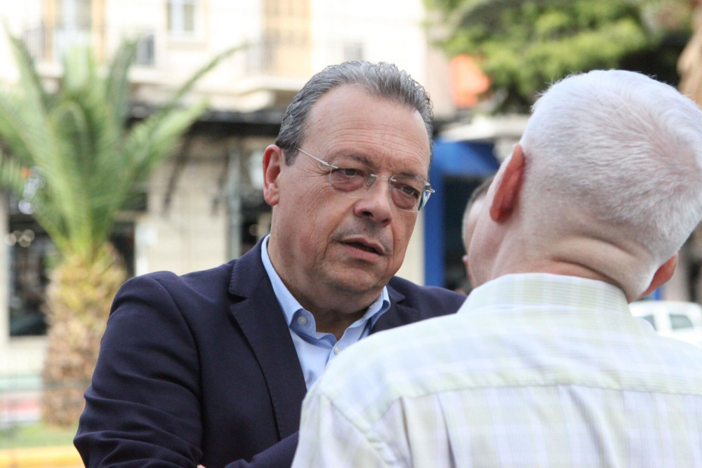 ΕΛΤΑ: τα ψέματα του ΣΥΡΙΖΑ και οι ασκήσεις επί χάρτου των «χρυσών παιδιών»