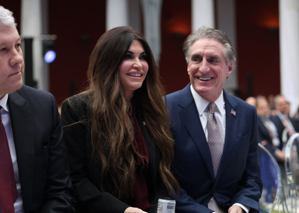 Νταγκ Μπέργκαμ: Μέσω Ελλάδος η στρατηγική των ΗΠΑ για εμπάργκο στο ρωσικό αέριο και φθηνότερη ενέργεια