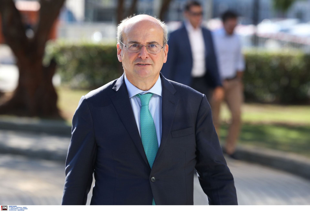 Κωστής Χατζηδάκης: Τα έργα που γίνονται στην Ελλάδα μέσα από την εφαρμογή erga.gov.gr