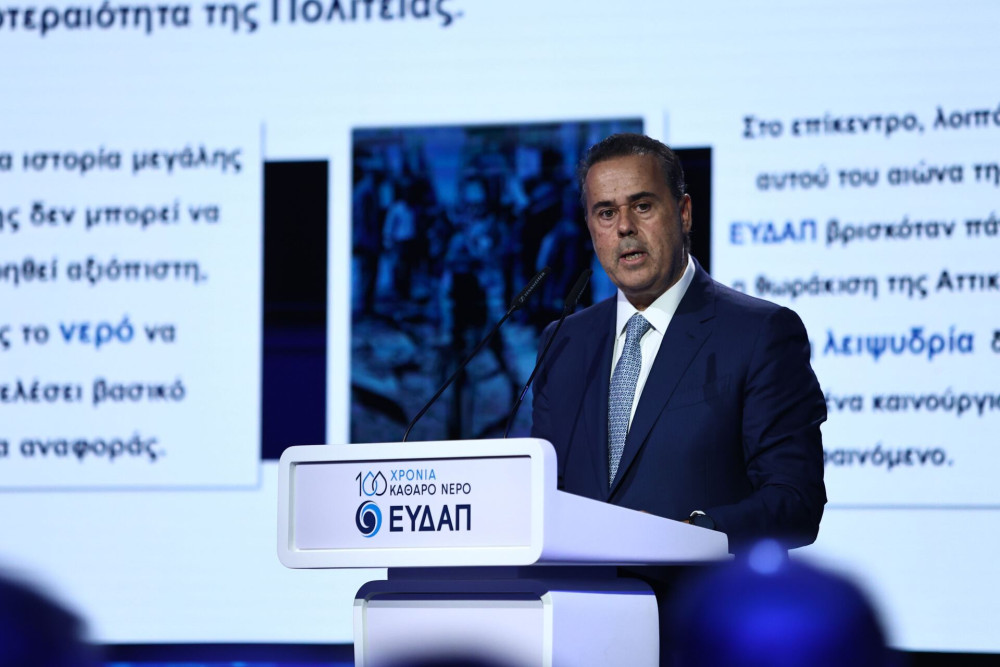 Παπασταύρου: Σχέδιο αφαλατώσεων σε 40 νησιά και «plan B» αν καθυστερήσει ο «Εύρυτος» (video)