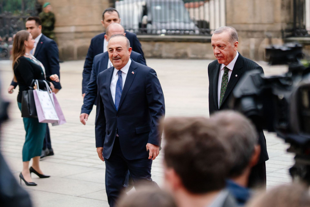 Η Δύση θυσιάζει αξίες για χάρη του Ερντογάν
