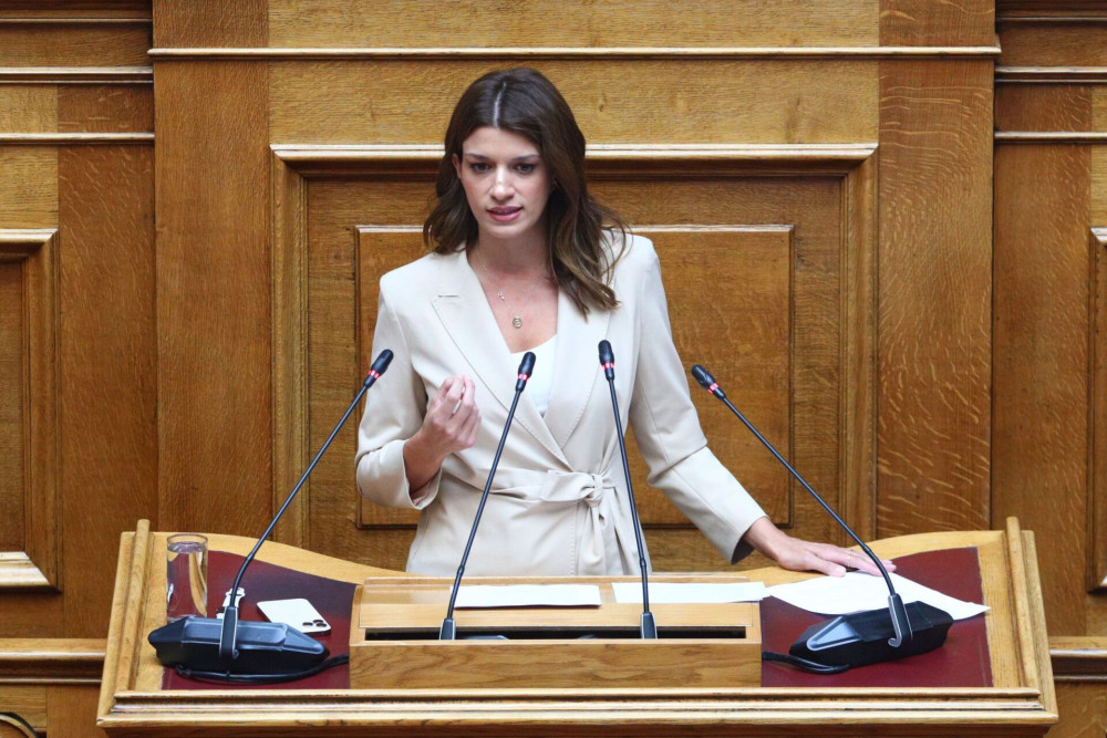 ΣΥΡΙΖΑ: παραιτήθηκε από βουλευτής η Κατερίνα Νοτοπούλου