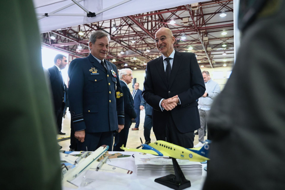 Δένδιας από 112 ΠΜ: Πώς η Πολεμική Αεροπορία βρίσκεται κοντά στον πολίτη και την κοινωνία