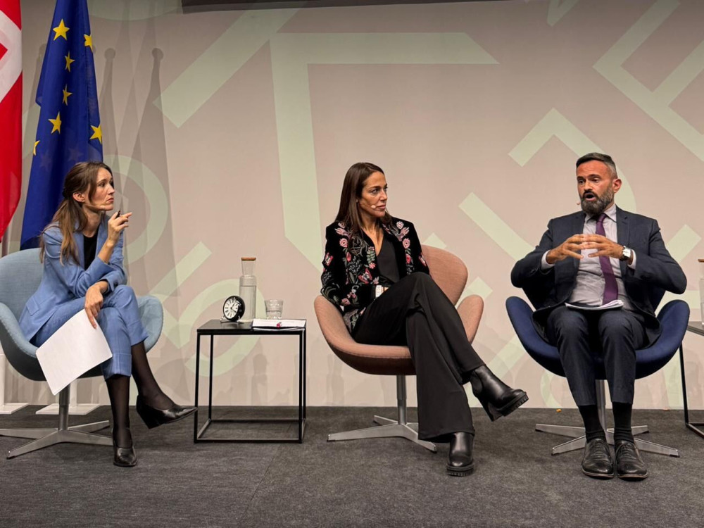 Όταν οι αριθμοί δίνουν τη θέση τους στους ανθρώπους - Tο μήνυμα της Μιχαηλίδου στην Κοπεγχάγη