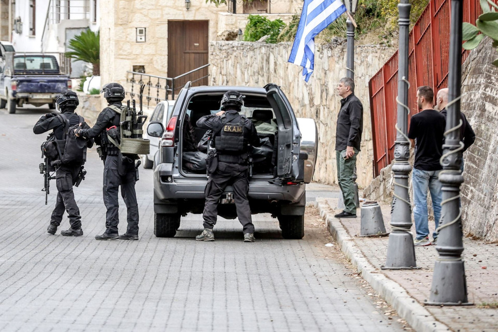 Δύο προσαγωγές μετά το φονικό στα Βορίζια Ηρακλείου - Βρέθηκε αδήλωτη καραμπίνα