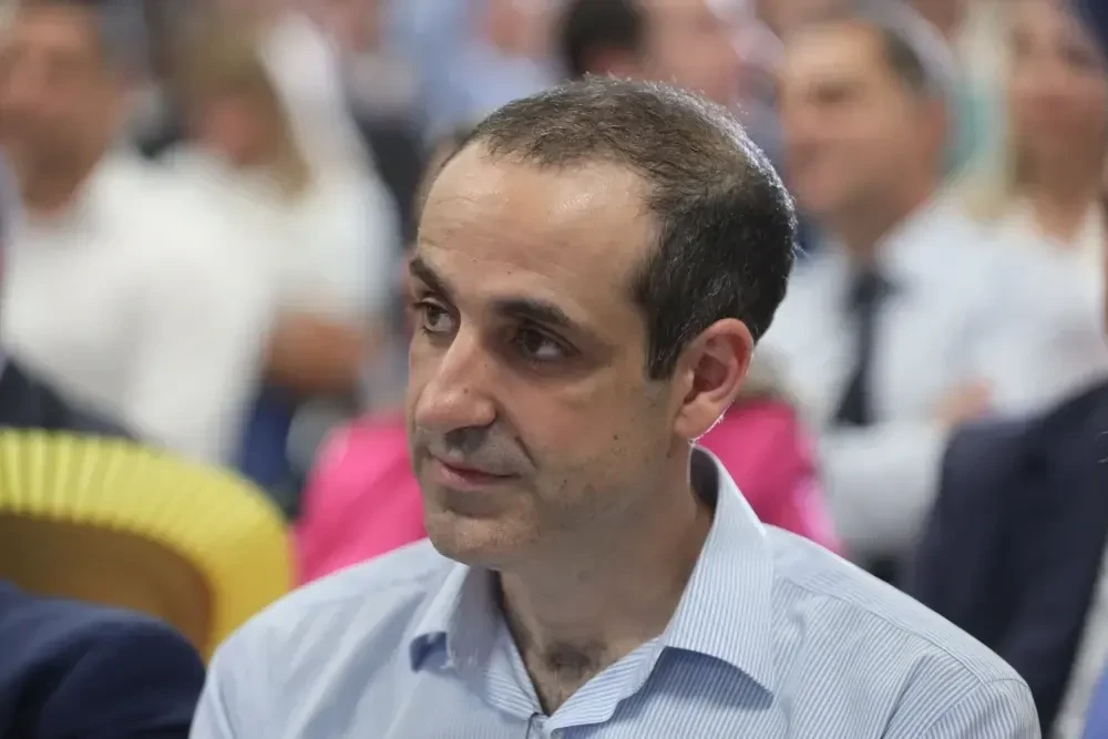 Γρηγόρης Δημητριάδης στην ΟΝΝΕΔ Θεσσαλονίκης: Δεν μπορείς να διοικείς χωρίς εμπιστοσύνη στην ομάδα σου (video)