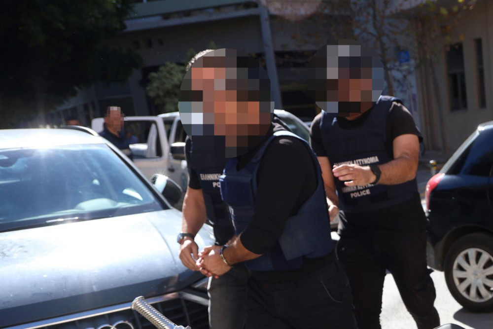 Μακελειό στα Βορίζια: προφυλακιστέοι οι 2 κατηγορούμενοι από την οικογένεια Καργάκη