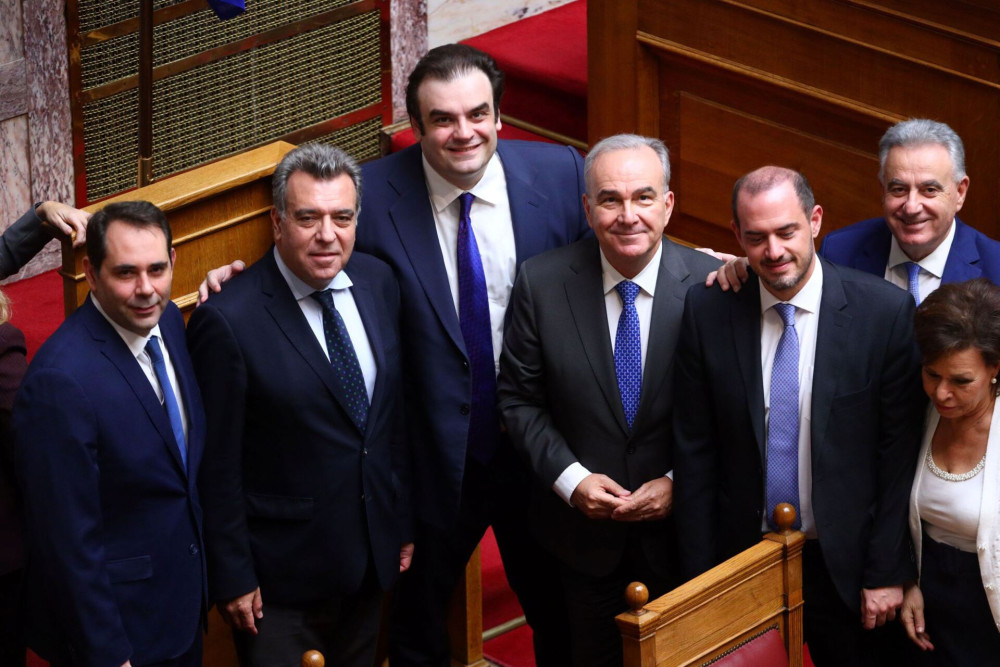 Φορολογική μεταρρύθμιση: 37 από τα 47 άρθρα συγκέντρωσαν πάνω από 200 ψήφους