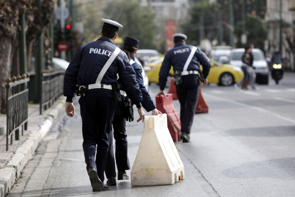 Πειραιάς: εντοπίστηκε τμήμα όλμου - Διακοπή κυκλοφορίας