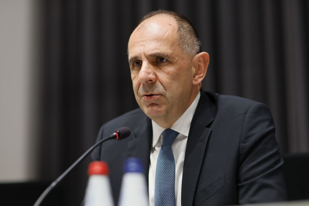 Γεραπετρίτης: Η Ευρώπη χρειάζεται ενότητα και αποφασιστικότητα απέναντι στις απειλές