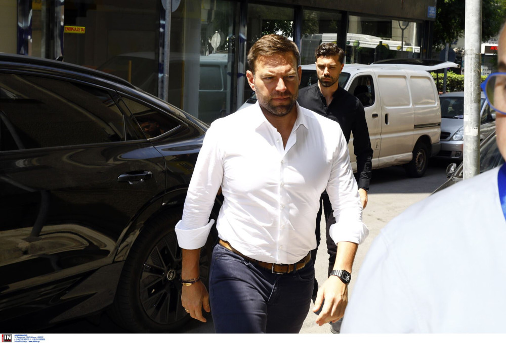 Nέες βολές Κασσελάκη σε Τσίπρα για «ιδιοκτησιακή αντίληψη» - Τι είπε για τα ΜΜΕ ΣΥΡΙΖΑ