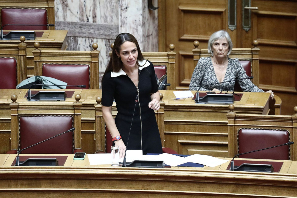 Μιχαηλίδου: Ξεκινά η πλαστική κάρτα αναπηρίας και καταβάλλεται το επίδομα των 250 ευρώ