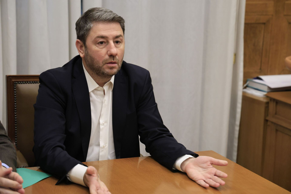 Ο κραταιός Νικόλας και η βολική σιωπή