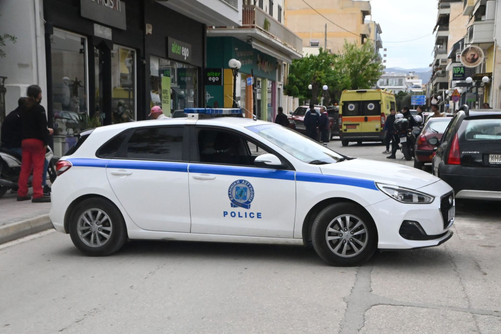 Νεκρός άνδρας σε μονοκατοικία στη Νέα Πέραμο - Στο νοσοκομείο ο ύποπτος
