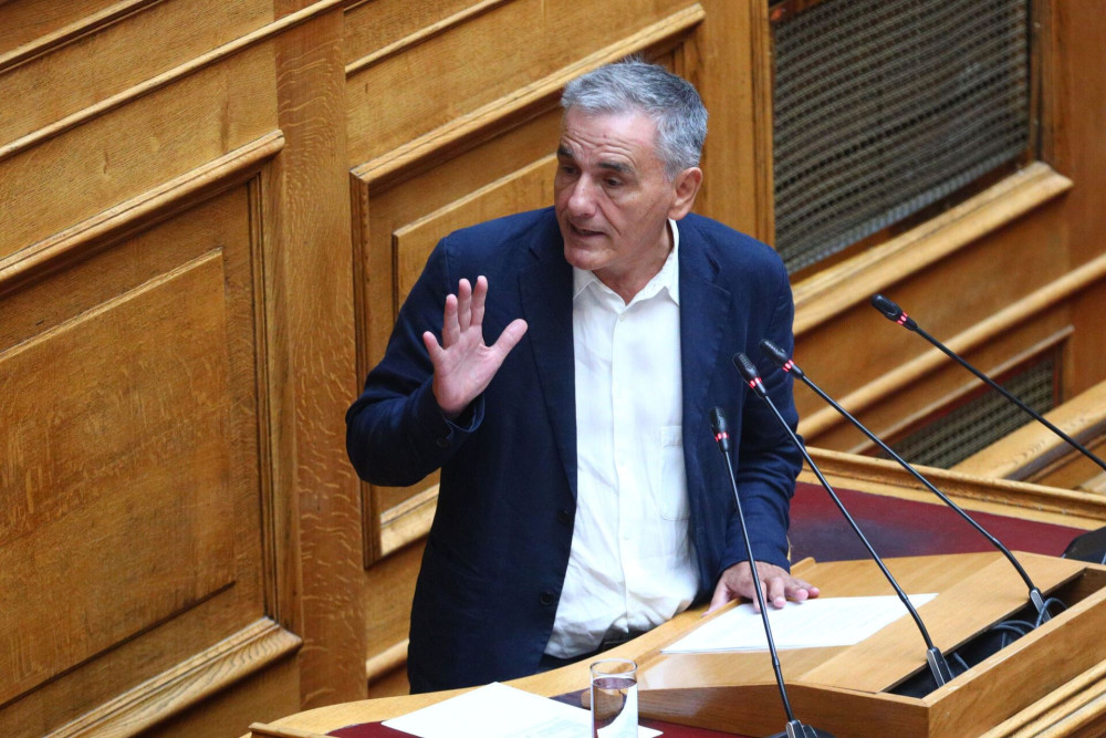 Τσακαλώτος για Τσίπρα: Δεν θα του βγει το κεντρώο κόμμα (video)