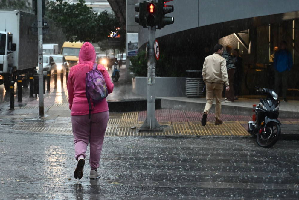 112 σε Αιτωλοακαρνανία και Κέρκυρα για την κακοκαιρία Adel - Πού θα χτυπήσουν τα φαινόμενα