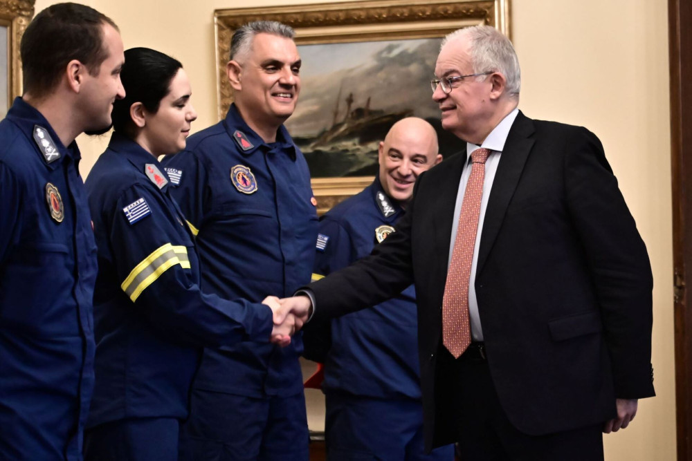 Κωνσταντίνος Τασούλας: συναντήθηκε με την Πανελλήνια Ένωση Εθελοντών Πυροσβεστικού Σώματος