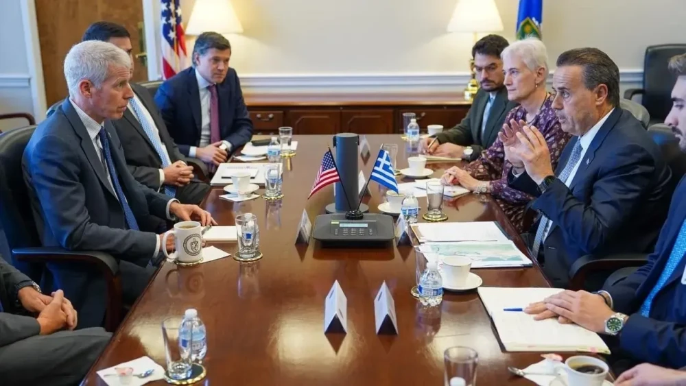 Σταύρος Παπασταύρου στις ΗΠΑ - Τι συμφώνησαν με τον Κρις Ράιτ