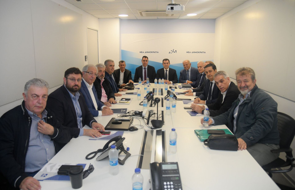 Συνάντηση Κώστα Σκρέκα με το ΔΣ της ΚΕΔΕ