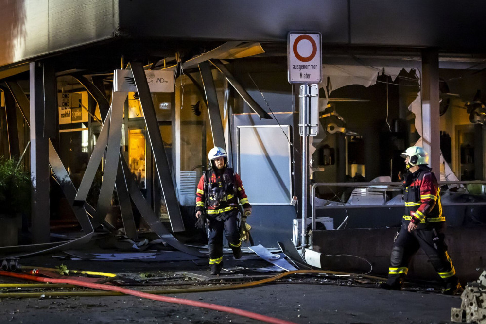 Τραγωδία στην Ελβετία: έκρηξη σε μπαρ στο Κραν Μοντανά με νεκρούς και τραυματίες (video)